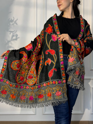 Wool stole