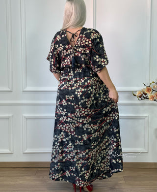 Derékban összehúzható maxi ruha
