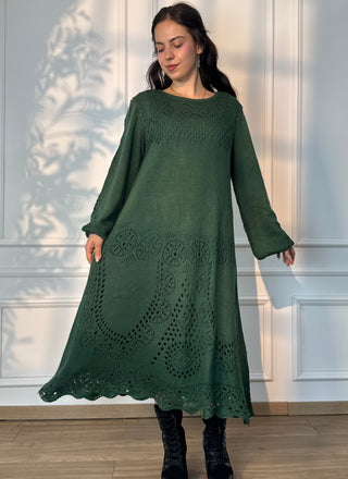 Rochie midi tricotată din amestec de lână, cu mâneci bufante